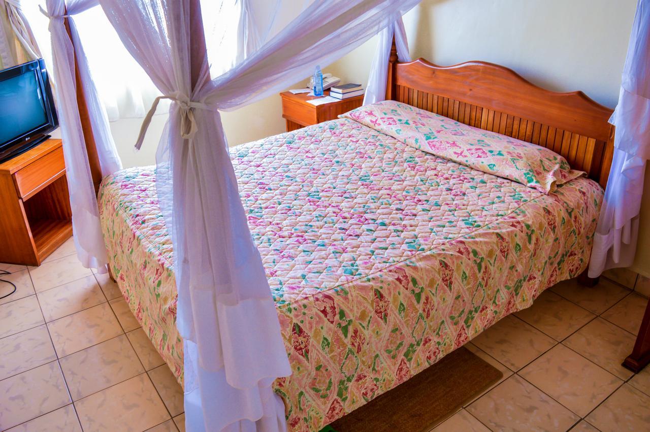 Teatot Hotel Machakos Kültér fotó